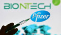 Pfizer-BioNTech duyurdu! Omicron’a karşı ‘daha etkili aşı’ geliştirildi