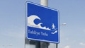 İstanbul sahillerine tsunami uyarı tabelaları asılıyor