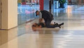 Avustralya'da alışveriş merkezinde bıçaklı saldırı!