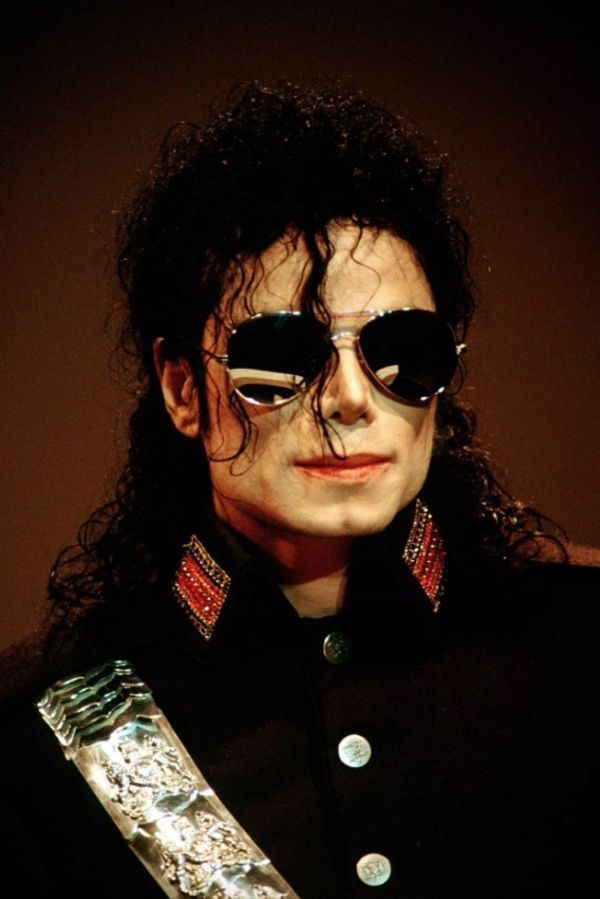 Michael Jackson'ın gizlenen otopsi raporu ortaya çıktı! Kelmiş peruk takıyormuş - Sayfa 1