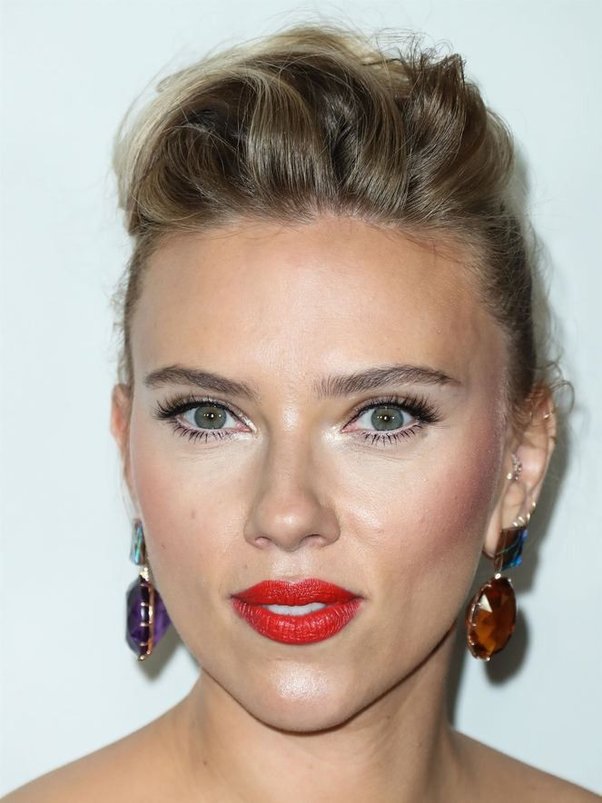 Scarlett Johansson isyan etti: Cinsel obje ilan edildim! - Sayfa 3