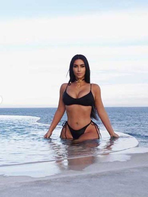 Kim Kardashian bikinili pozlarıyla sosyal medyayı salladı - Sayfa 2