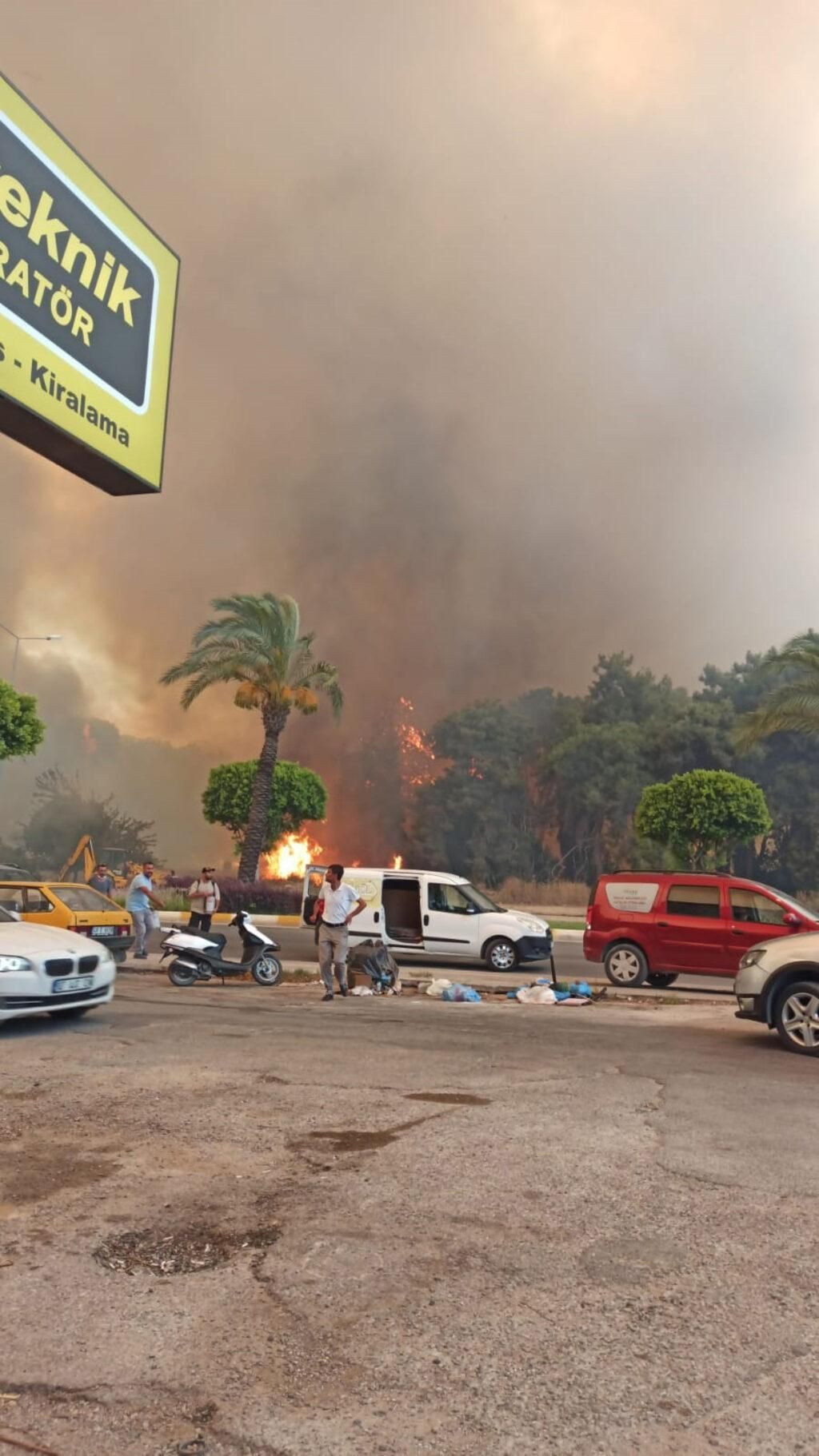 Turizm cenneti yanıyor! Manavgat'taki yangından kahreden görüntüler - Sayfa 3