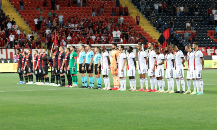 Beşiktaş Gaziantep'te 2 puan bıraktı - Sayfa 2