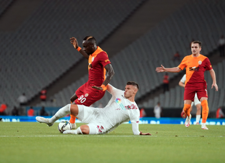 Cimbom son dakikalarda güldü! Galatasaray 2-1 Hatayspor - Sayfa 1
