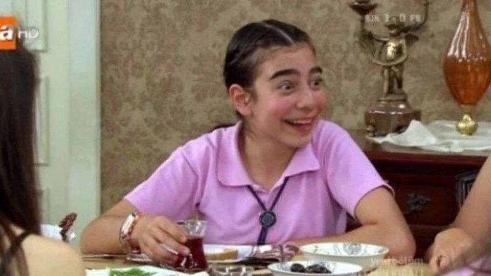 Alemin Kıralı’nın Oben’i Birsu Demir 9 yaşındayken o filmde oynamış! Herkesi şaşırttı… - Sayfa 3