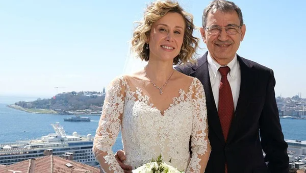 Orhan Pamuk'un apar topar evliliğinin nedeni ortaya çıktı! Aslı Akyavaş hakkında bomba iddia - Sayfa 2