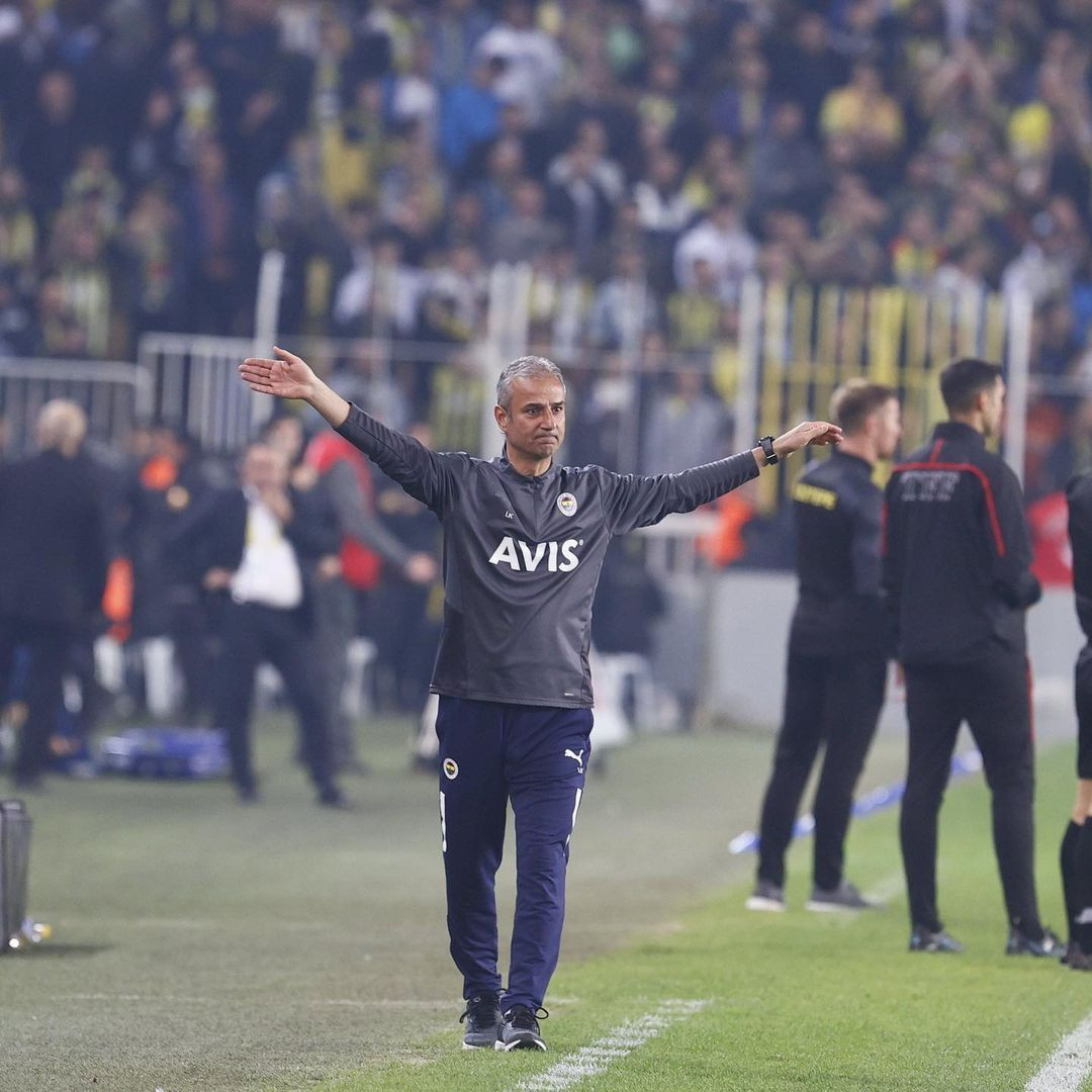Fenerbahçe'de 5 futbolcu takıma veda ediyor! - Sayfa 2