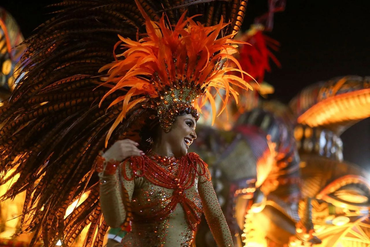 Rio Karnavalı büyük bir coşkuyla başladı - Sayfa 4