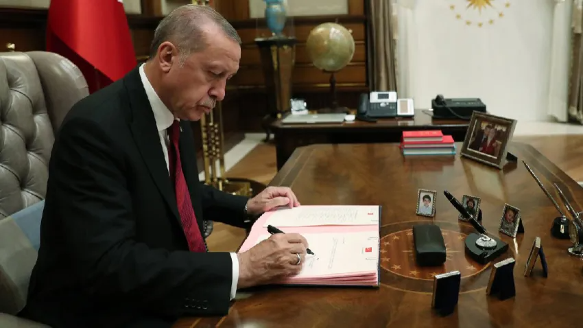 Cumhurbaşkanı Erdoğan’dan atama ve görevden alma kararları! TMSF, AFAD, MEB, Bakanlıklar…