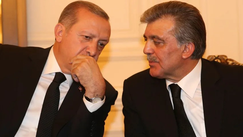Abdullah Gül bomba açıklamalarla döndü! ‘Erdoğan’ın yerinde olsam…’