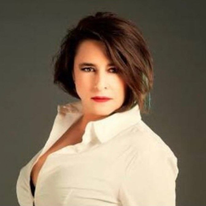 Ünlü oyuncu Esra Dermancıoğlu'ndan hayranlarını üzen bir haber geldi - Sayfa 1