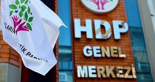 Bugün seçim olsa hangi parti kazanır? İki partideki erime dikkat çekti… - Sayfa 24