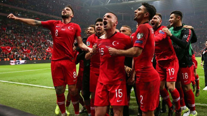 ChatGPT, en başarılı Türk futbolcuları sıraladı - Sayfa 2