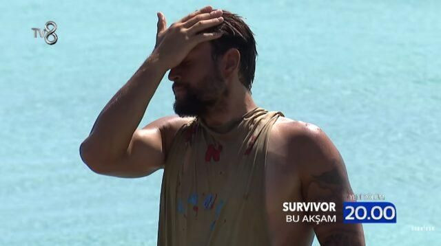 Survivor'da sinirler gerildi! Yarışmacı elindekini fırlatınca Murat Ceylan fena püskürdü - Sayfa 1