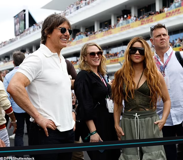 Pique'den ayrılan Shakira, dünyaca ünlü oyuncu Tom Cruise ile görüntülendi - Sayfa 1