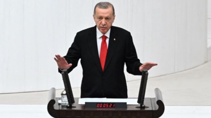Erdoğan’dan TBMM’nin açılışında anayasa mesajı! ‘2023 Türkiye’sini taşıyamıyor…’