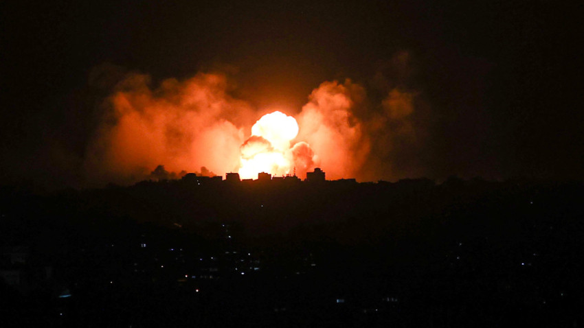 İsrail’den gece boyunca hava bombardımanı! Çatışmalar üçüncü gününde…