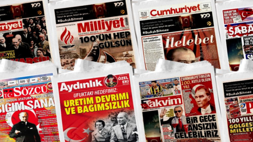 Gazeteler 29 Ekim Cumhuriyet Bayramı’nda hangi manşeti attı? İşte 100. yıl gazeteleri… - Sayfa 1