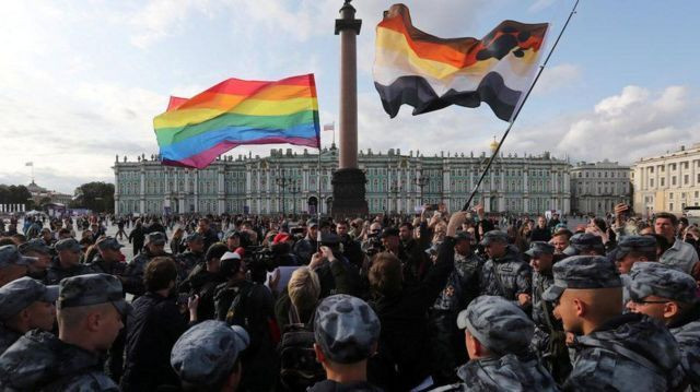 Rusya'dan flaş LGBT hamlesi - Sayfa 4