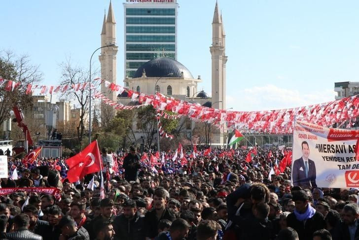 Fatih Erbakan'ın Şanlıurfa mitingindeki kalabalık gündem oldu! Kaç kişi katıldı? - Sayfa 3