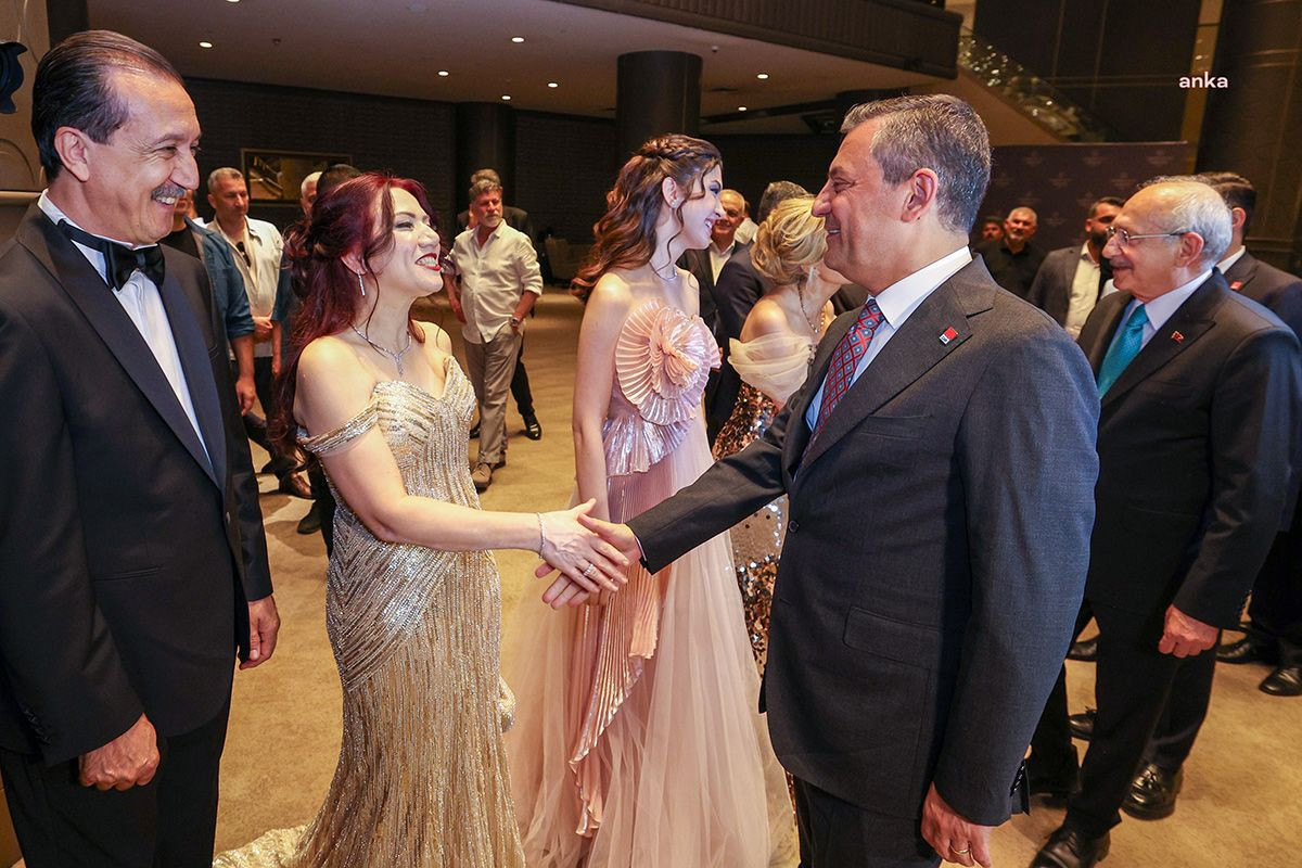 Sürpriz buluşma; Özgür Özel ile Kemal Kılıçdaroğlu, nikahta bir araya geldi - Sayfa 3