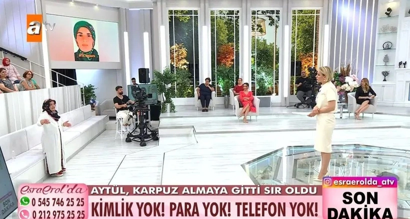 Esra Erol'da Masumlar Apartmanı dizisini aratmayan olay: "Ailece insan sevmiyoruz" sözleri şoke etti - Sayfa 1