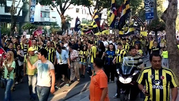 Fenerbahçe taraftarı adalet için yürüdü - Sayfa 2