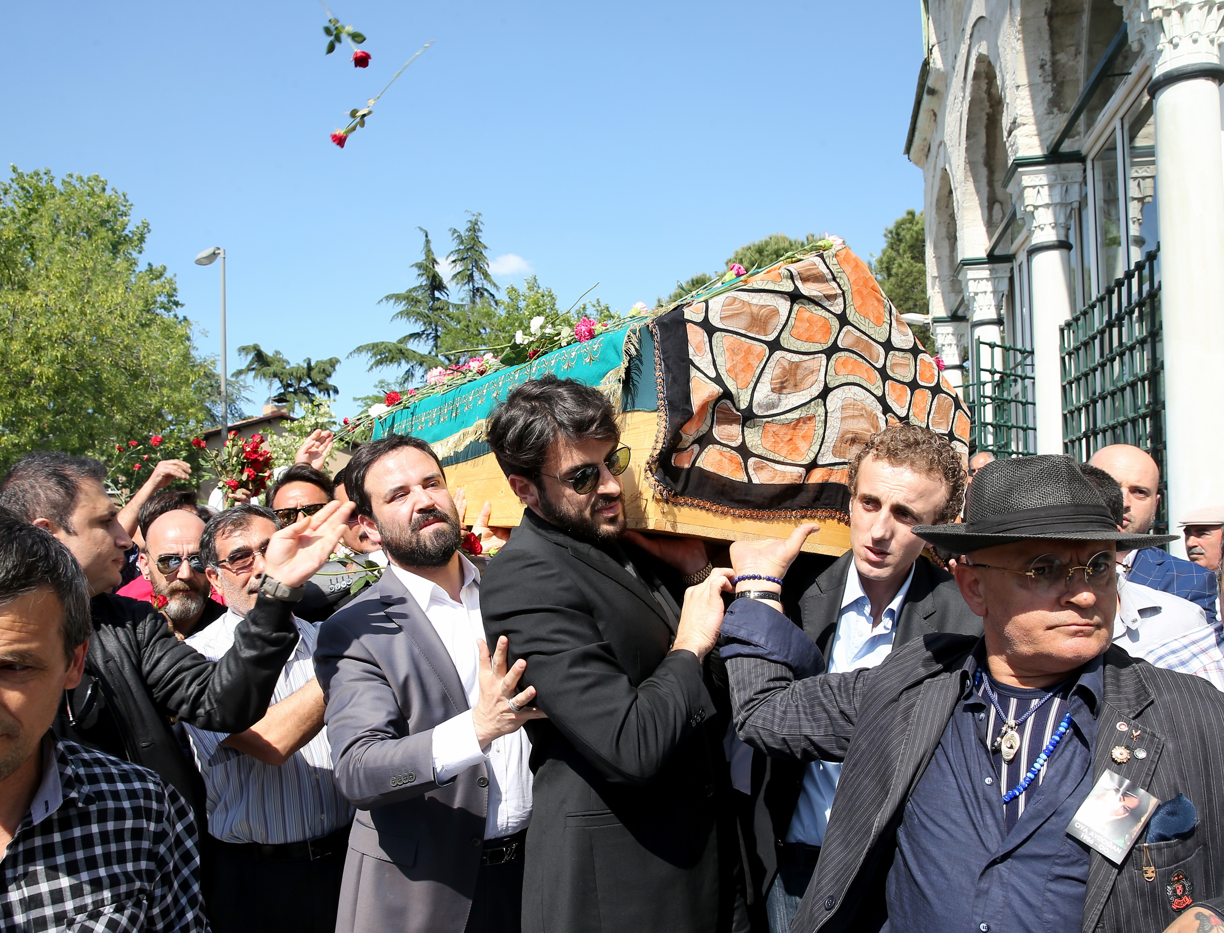 Oya Aydoğan'ın cenazesinde büyük ayıp - Sayfa 4