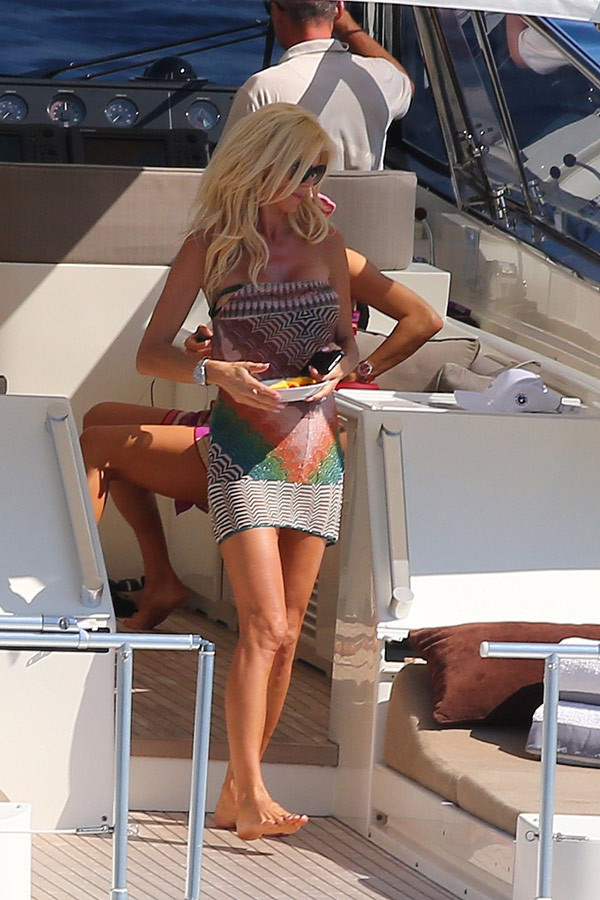 Victoria Silvstedt, Monaco'da tatil yapıyor - Sayfa 2