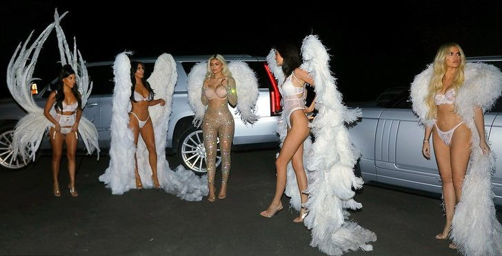 Kardashian ailesi melekleri gölgede bıraktı! - Sayfa 3